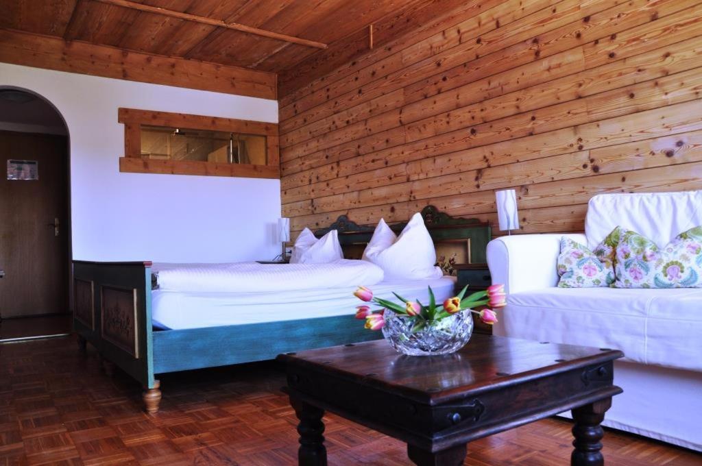 Pension Hirsch Lechbruck Luaran gambar